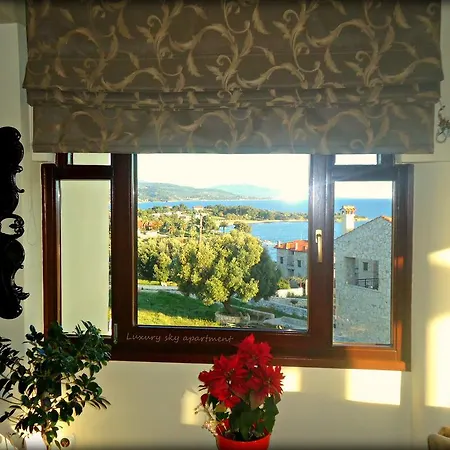 Castri Deluxe Sky Nikiti (Sithonia)