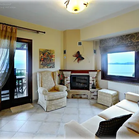 Castri Deluxe Sky Apartment *